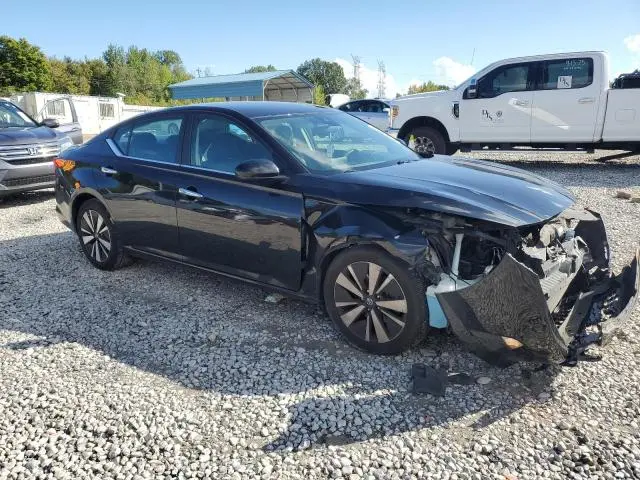 2021 NISSAN ALTIMA SV