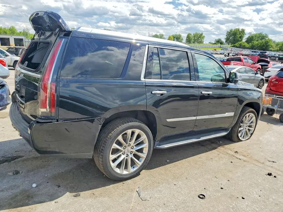 2019 CADILLAC ESCALADE LUXURY  
