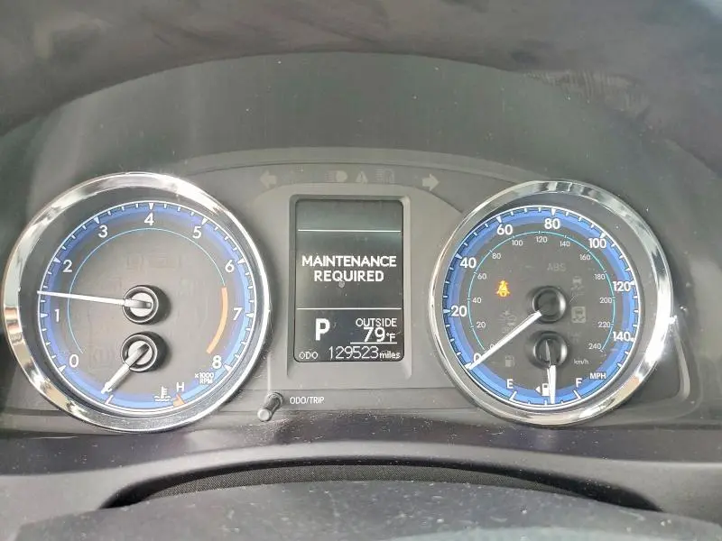 2017 TOYOTA COROLLA LE  