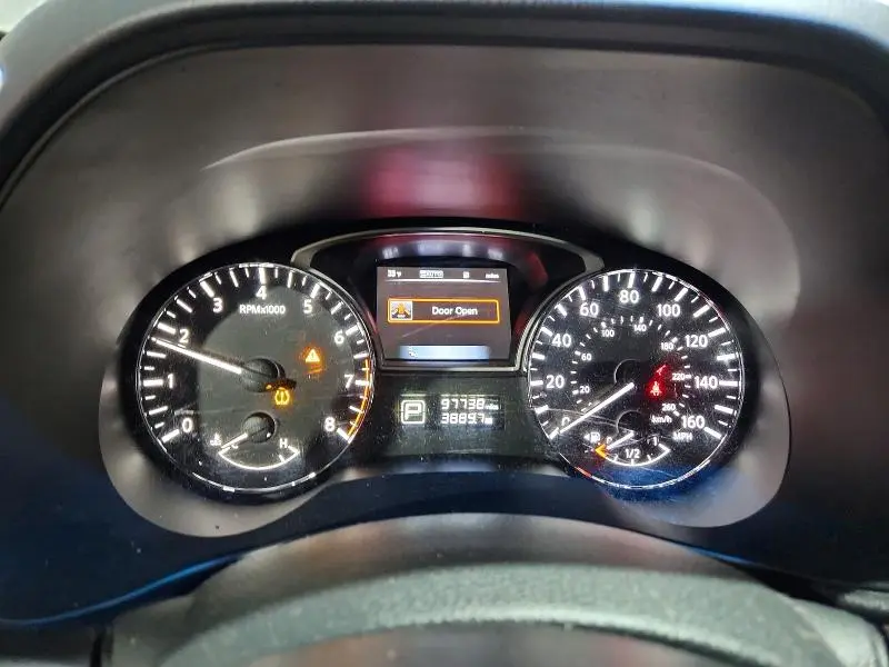 2015 NISSAN PATHFINDER S  