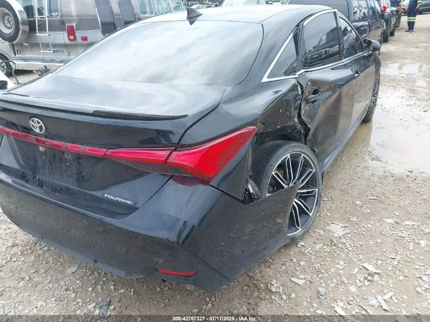 2022 TOYOTA AVALON TOURING