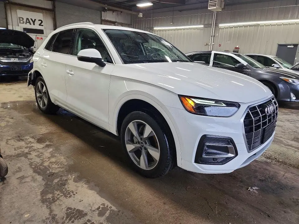 2023 AUDI Q5 PREMIUM 40  