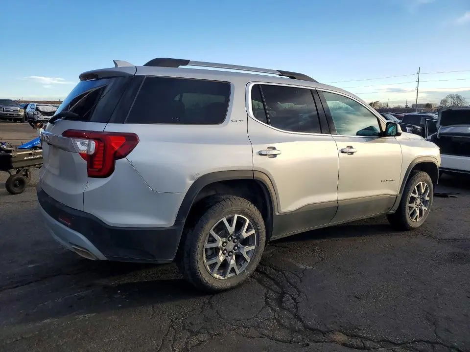 2020 GMC ACADIA SLT  