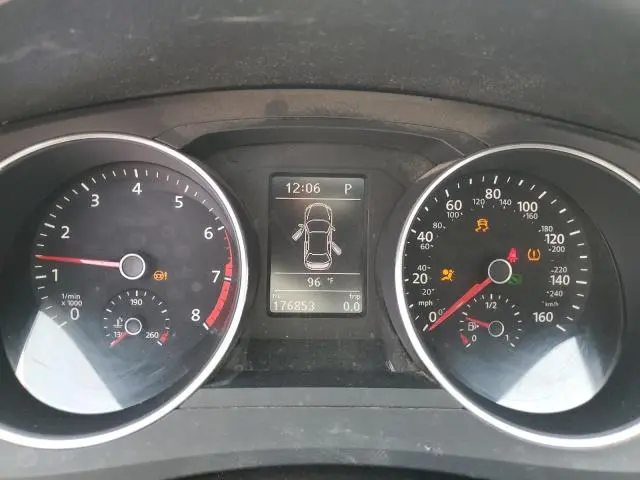 2017 VOLKSWAGEN JETTA SE  