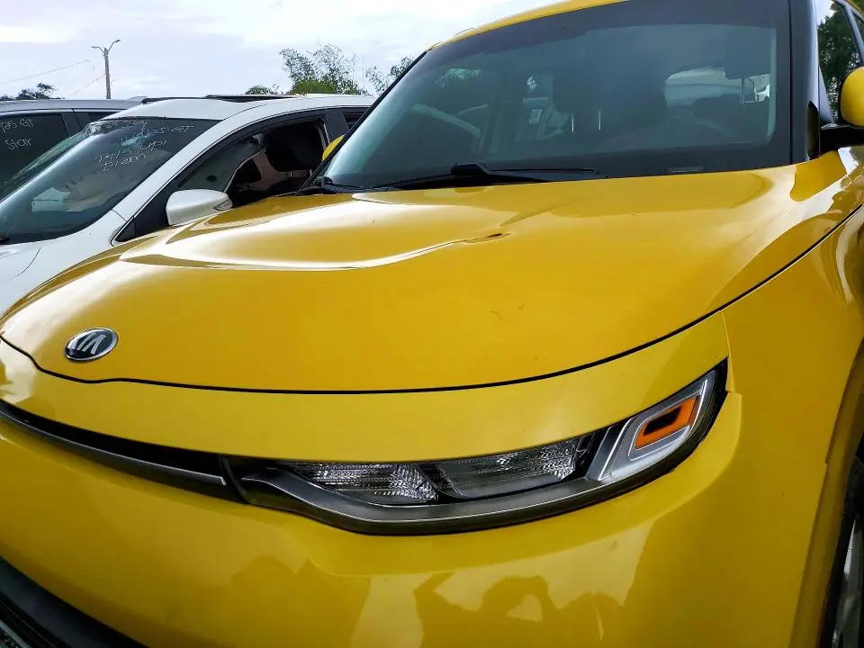 2020 KIA SOUL LX  