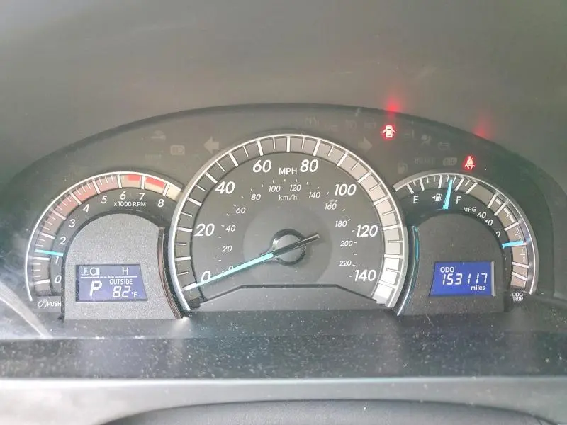 2012 TOYOTA CAMRY SE V6  