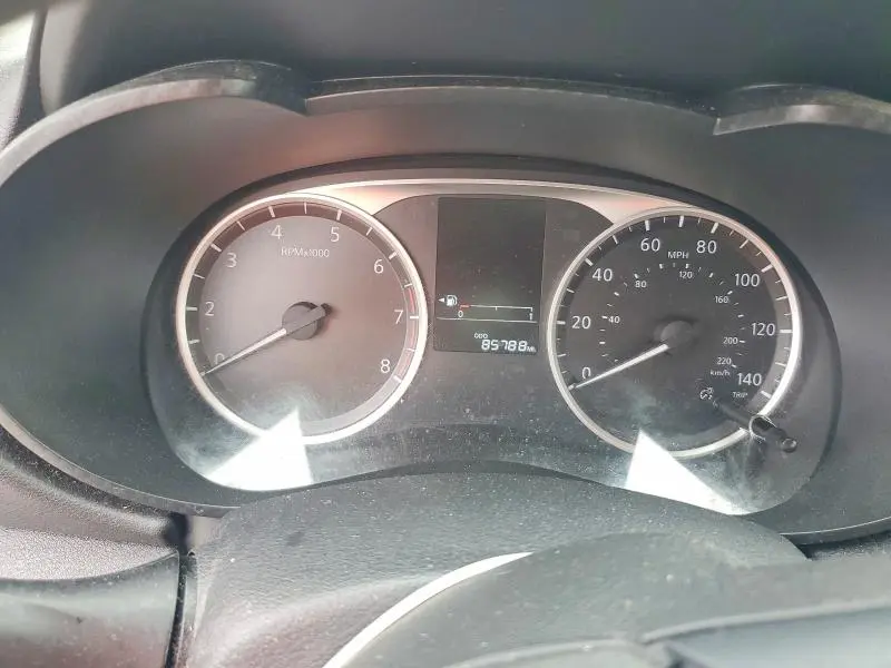 2020 NISSAN VERSA S  