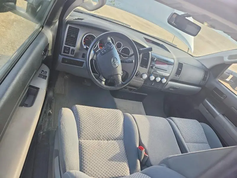 2010 TOYOTA TUNDRA GRADE  