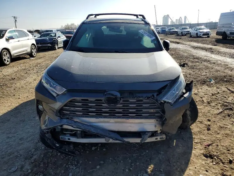 2021 TOYOTA RAV4 XSE  