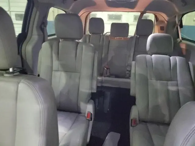 2013 CHRYSLER TOWN & COUNTRY TOURING  