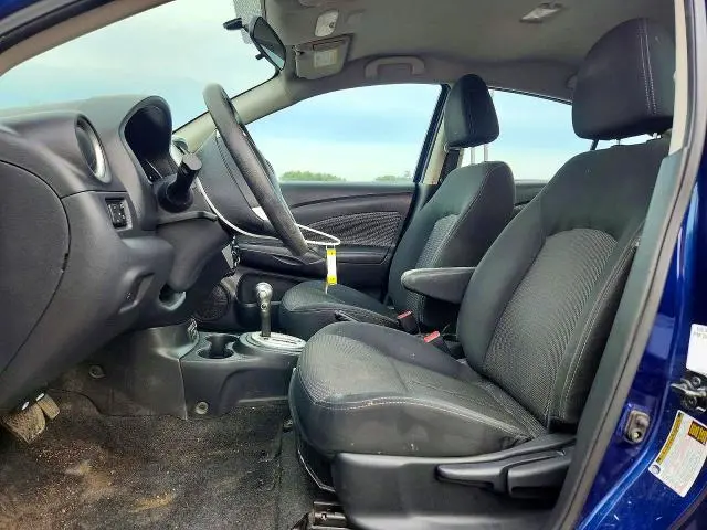 2019 NISSAN VERSA SV  
