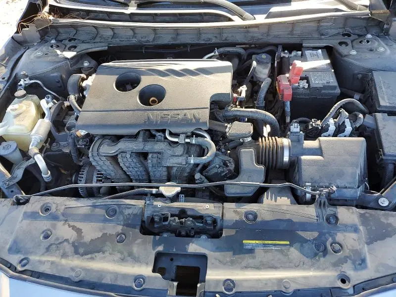 2019 NISSAN ALTIMA SR  