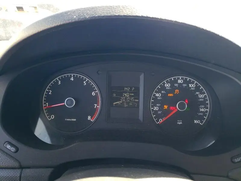 2014 VOLKSWAGEN JETTA BASE  