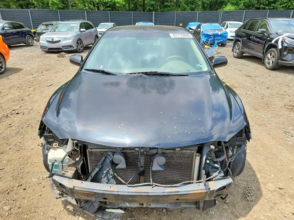 2010 TOYOTA CAMRY BASE  
