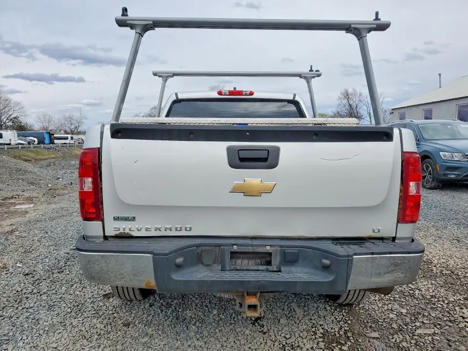 2010 CHEVROLET SILVERADO K1500 LT  