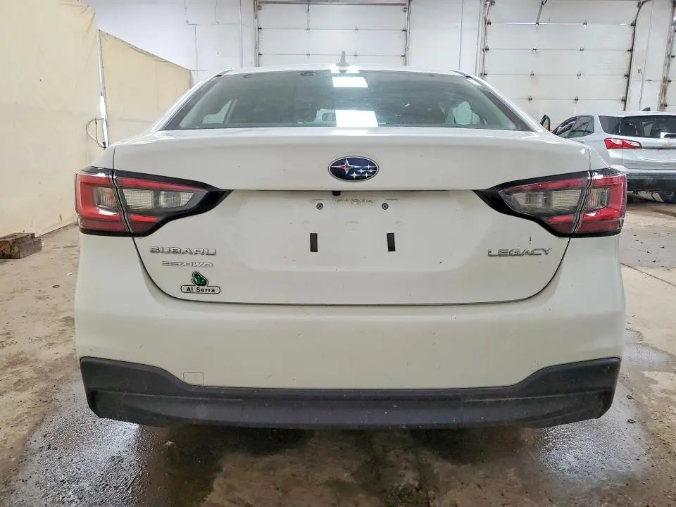 2022 SUBARU LEGACY   