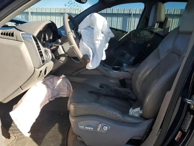 2012 PORSCHE CAYENNE   