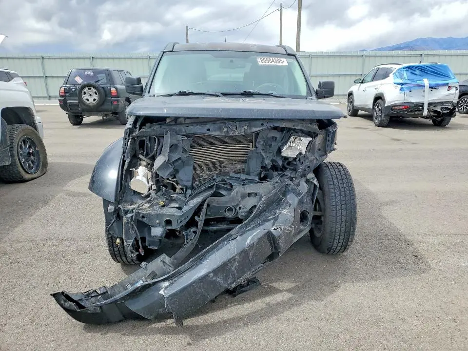 2010 DODGE NITRO SXT  