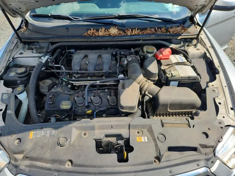 2013 FORD TAURUS SEL  