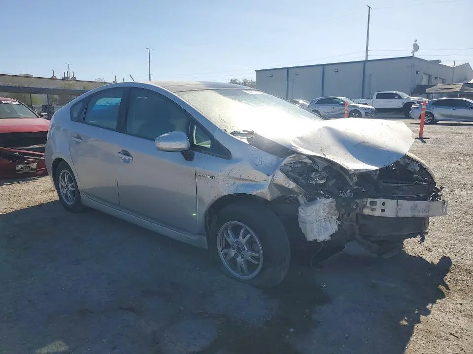 2010 TOYOTA PRIUS IV  