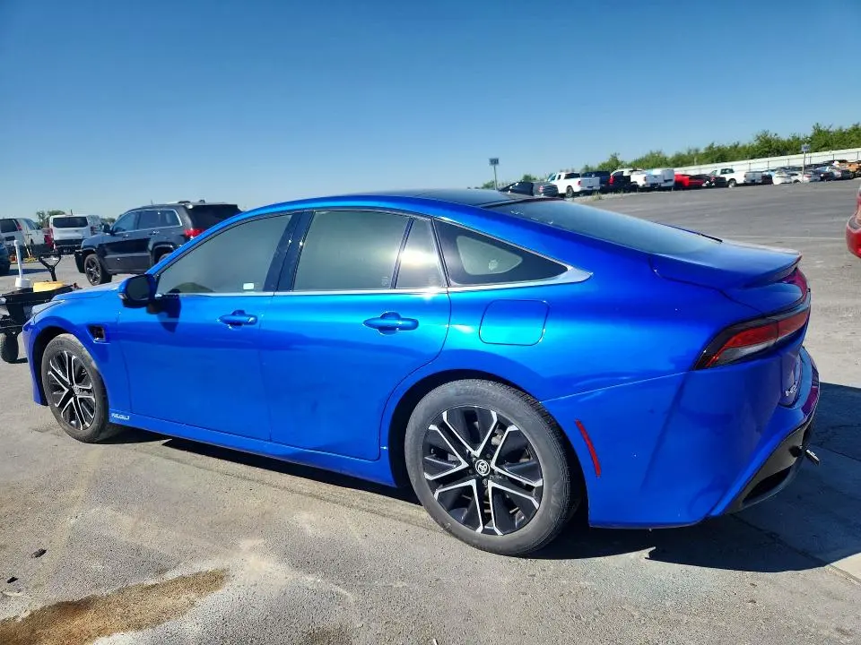 2023 TOYOTA MIRAI LIMITED  