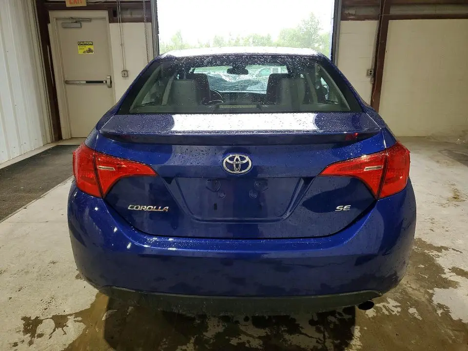 2019 TOYOTA COROLLA SE  