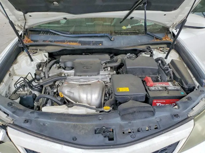2012 TOYOTA CAMRY SE  