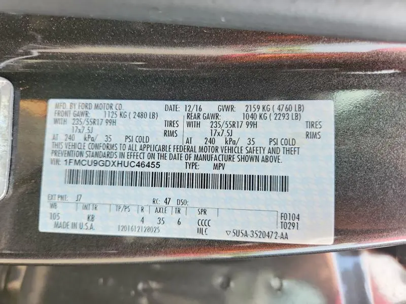2017 FORD ESCAPE SE  