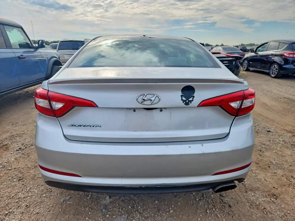 2017 HYUNDAI SONATA SE  