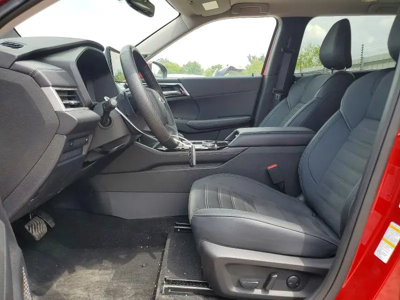 2025 MITSUBISHI OUTLANDER SE/DIAMOND TRAIL EDITION  