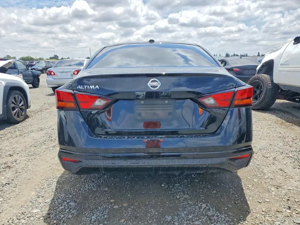2020 NISSAN ALTIMA S  