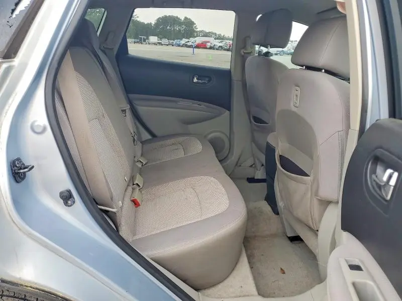 2011 NISSAN ROGUE   