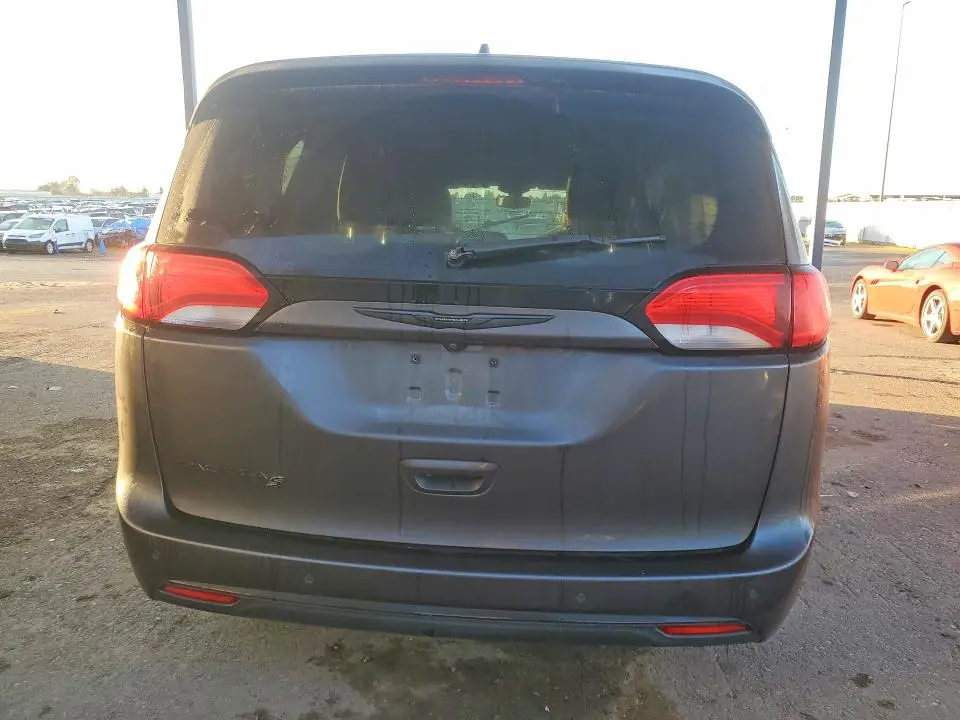 2018 CHRYSLER PACIFICA   