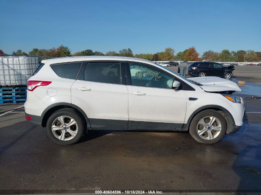 2015 FORD ESCAPE SE