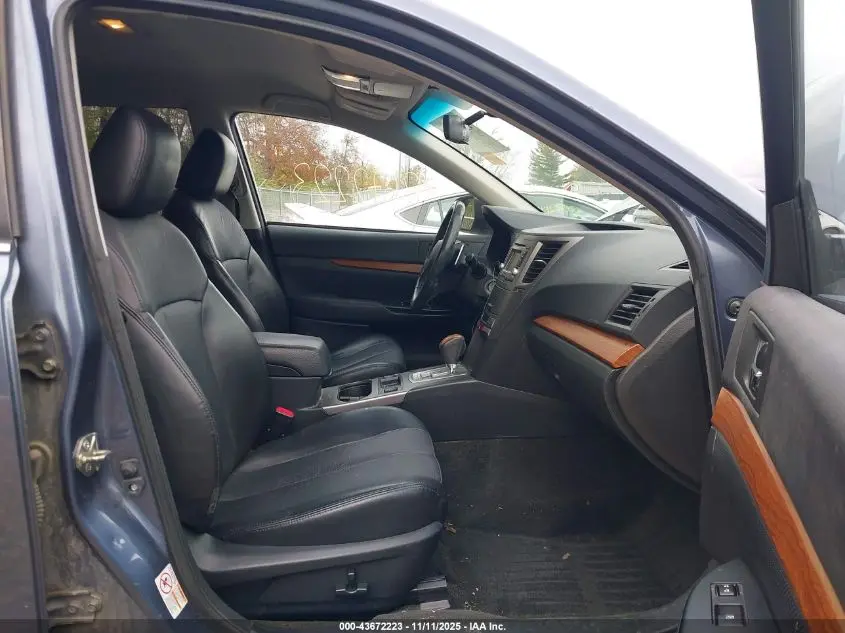 2014 SUBARU OUTBACK 3.6R LIMITED