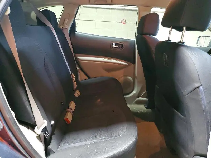 2013 NISSAN ROGUE   