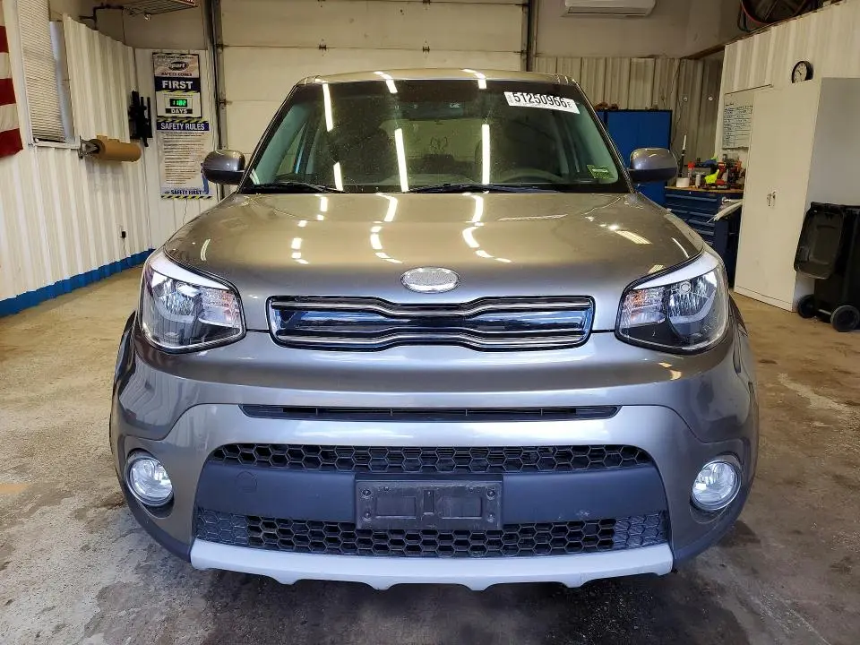 2019 KIA SOUL +  