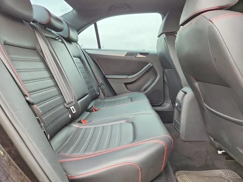 2013 VOLKSWAGEN JETTA GLI  