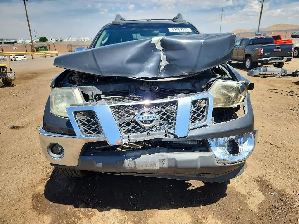 2011 NISSAN FRONTIER S  