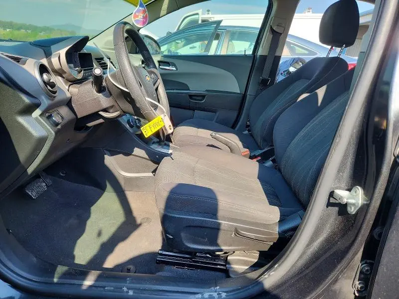 2014 CHEVROLET SONIC LT  