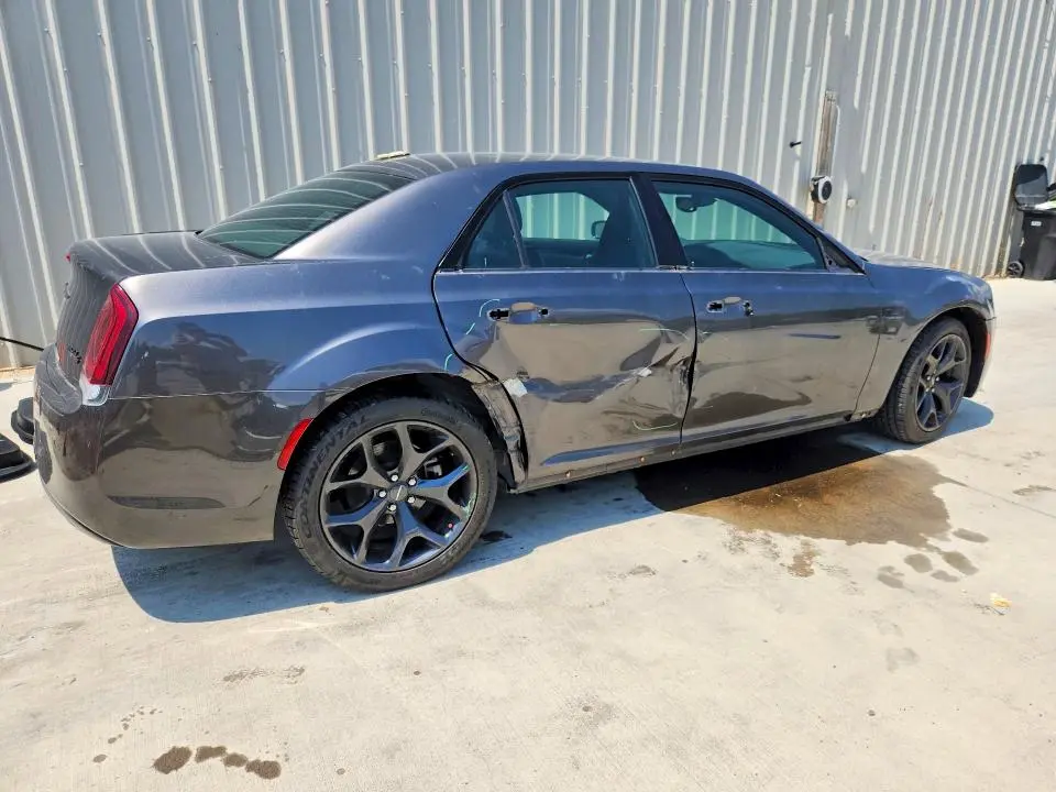 2023 CHRYSLER 300 S  