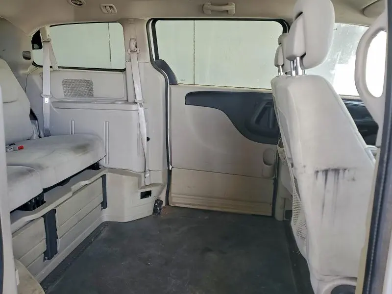 2013 DODGE GRAND CARAVAN SE  