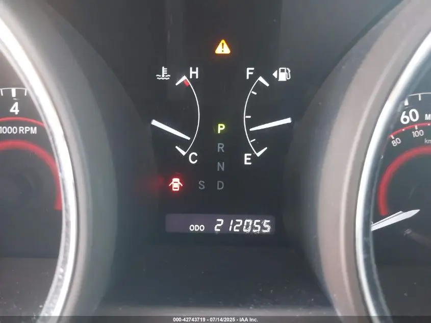 2010 TOYOTA HIGHLANDER SE V6