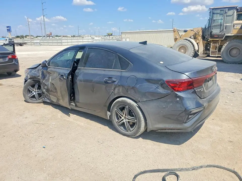 2021 KIA FORTE FE  
