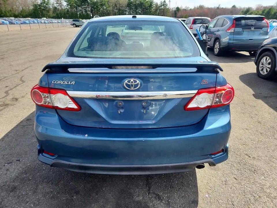 2013 TOYOTA COROLLA S  