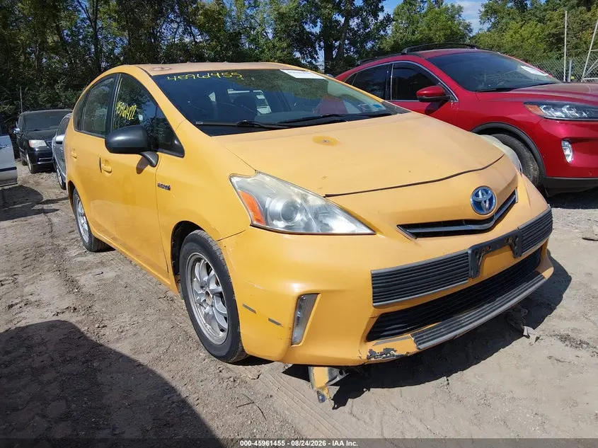 2014 TOYOTA PRIUS V TWO