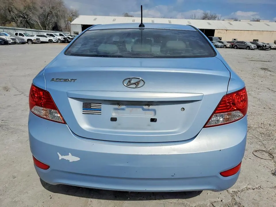 2014 HYUNDAI ACCENT GLS  