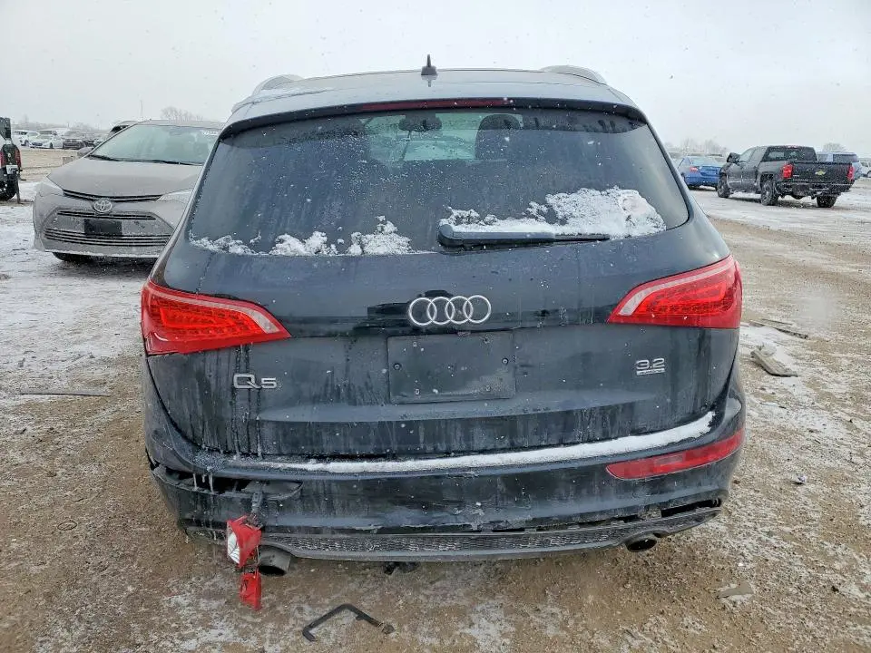 2011 AUDI Q5 PREMIUM PLUS  