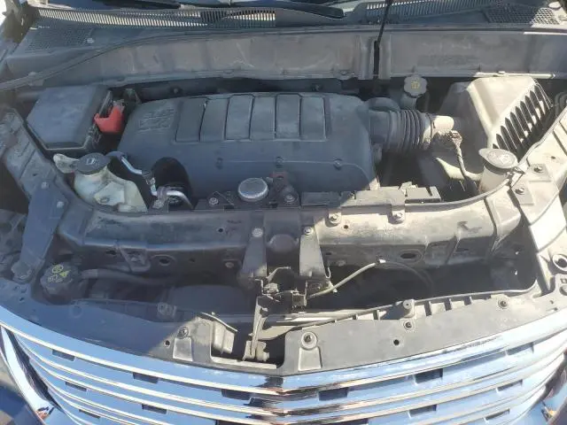 2014 CHEVROLET TRAVERSE LS  