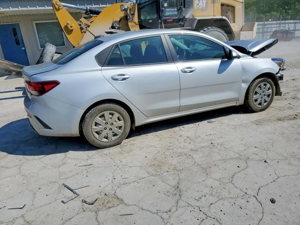 2023 KIA RIO LX  